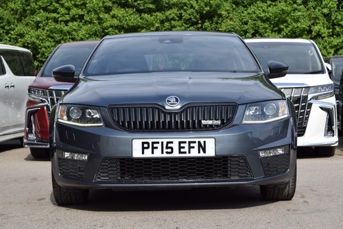 2015 SKODA OCTAVIA 2.0 TDI CR 184 VRS HATCHBACK MANUAL HUGE SPEC 2 KEYS NAVI - Picture 5 of 20