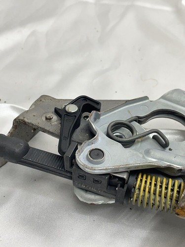 06-13 BMW 328i 335i E90 Freno de estacionamiento E-Freno de emergencia Conjunto de manija OEM - Imagen 8 de 10