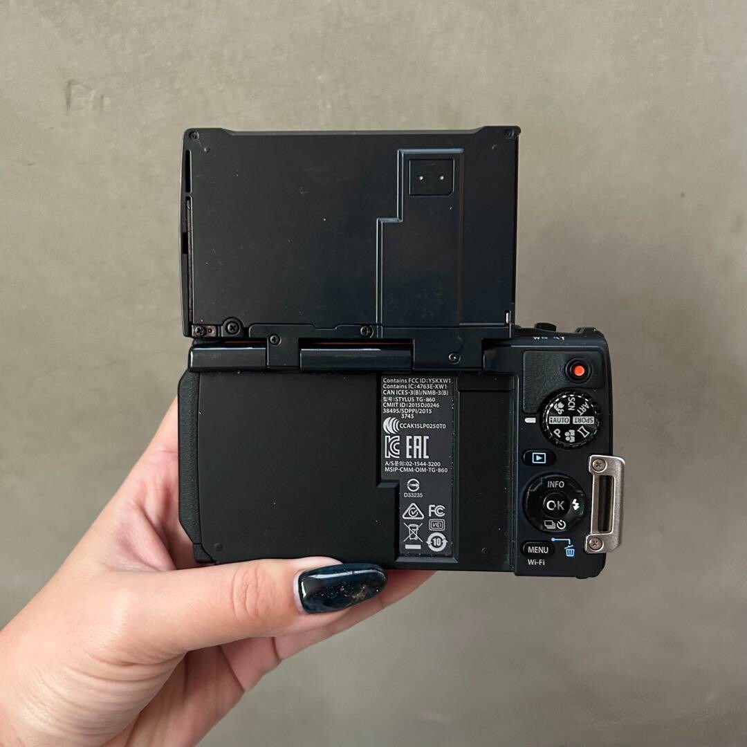 Olympus Stylus TG-860 Tough Waterproof Digital Camera 5x Zoom Wi