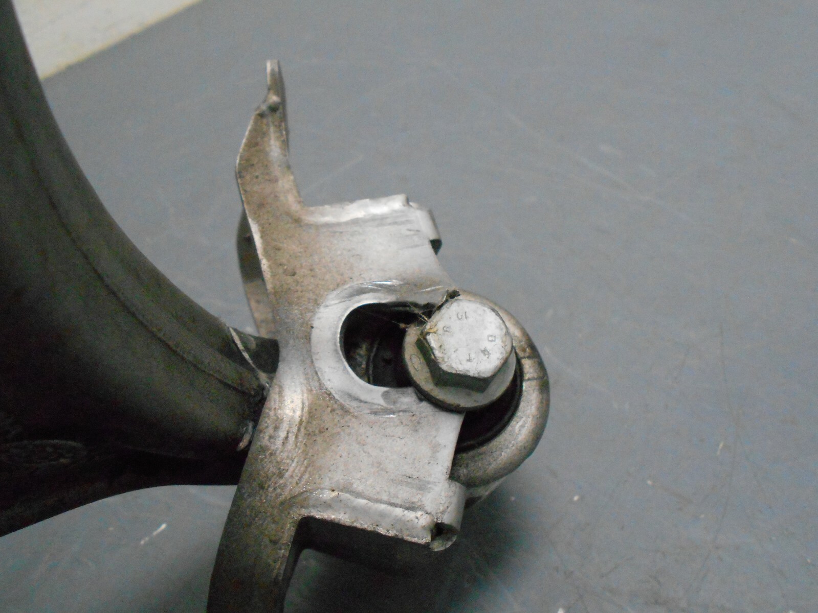 2014 11 12 13 14 Audi R8 V10 Right Front Hub Knuckle Control Arms #01602 i1