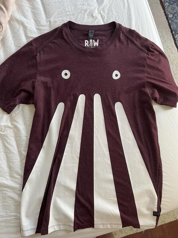 Camiseta para hombre G-Star Raw Originals con gráfico de pulpo talla M color borgoña Foto 2 de 4