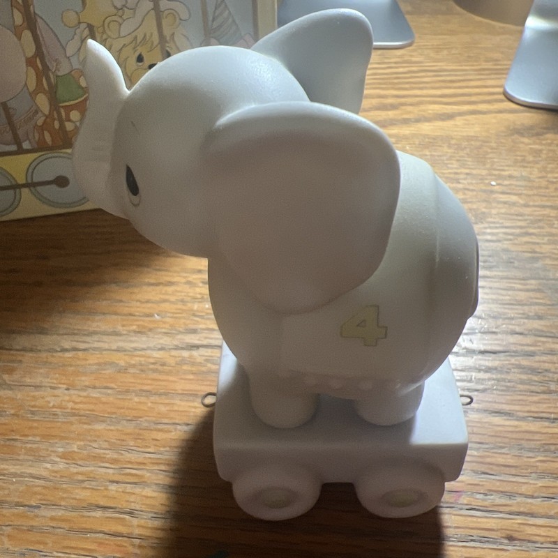Vintage 1985 Precious Moments Birthday Train ELEPHANT 4 Four Year Old 15970 IOB