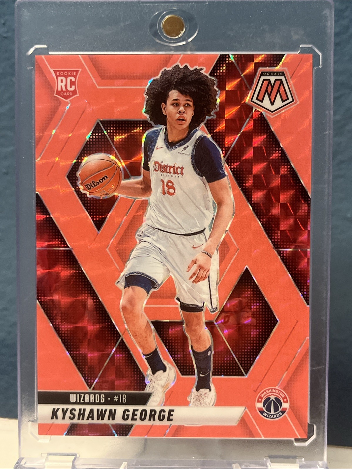 2024-25 Mosaic - Rookies Kyshawn George #247 Fluorescent Red Prizm /75 (RC)