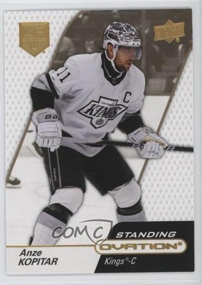 2023-24 Upper Deck Ovation Standing Gold Spectrum 26/250 Anze Kopitar #70 4z8