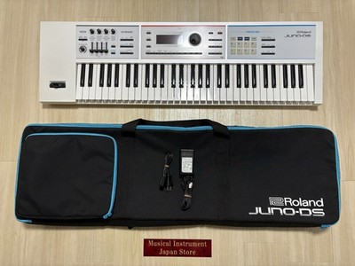 Roland JUNO-DS61W White 61-Key Keyboard Synthesizer with Soft Case