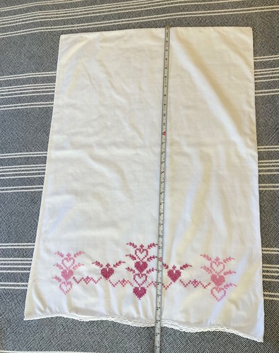 VTG Pink Hearts Hand Embroidered Crochet Pair Pillow Cases Granny country core 2 - Picture 20 of 24