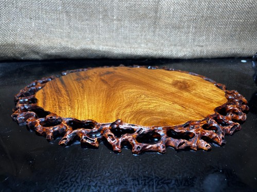 Ovan wooden stand with Padauk, Handcrafted Display Stand, fragrant wood, size 12 - Picture 6 of 10
