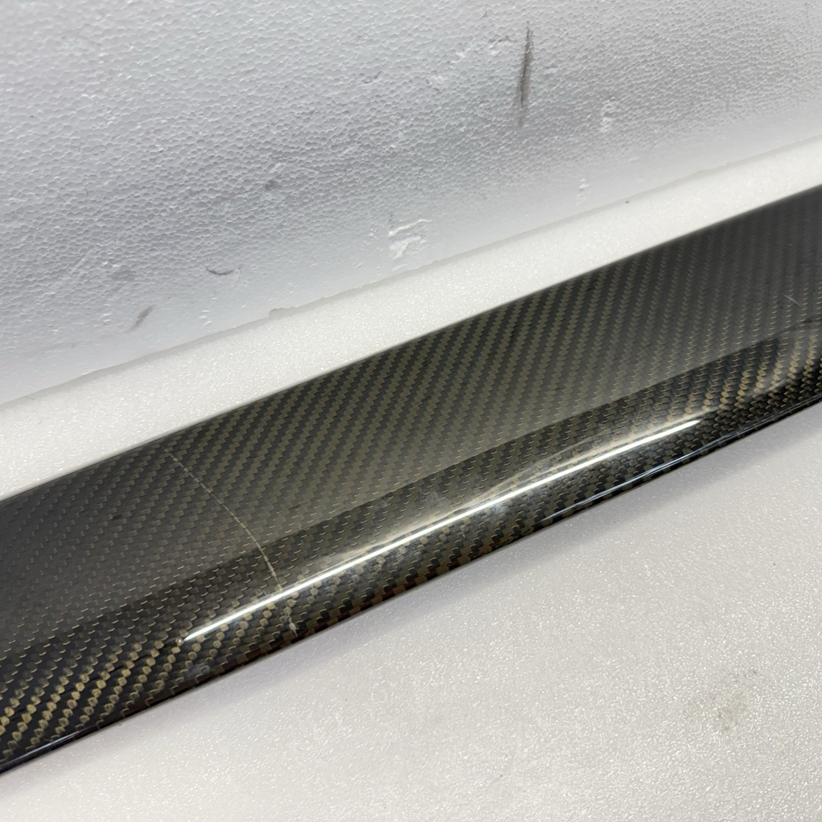 03-13 Maserati Quattroporte M139 Front Right Side Door Trim Carbon Fiber Panel