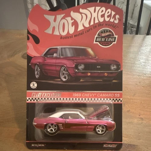 Hot Wheels Red Line Club Chevy Camaro SS 1:64 Diecast Pink/White Car