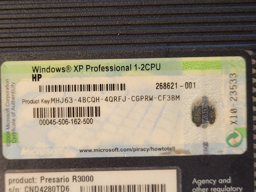 Compaq Presario R3000 laptop - Pentium4; 512 Ram; DVD player - Picture 7 of 20