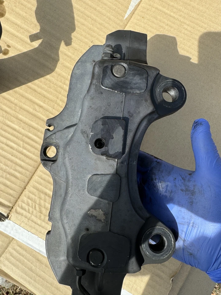 2004-2010 Porsche Cayenne VW Touareg Audi Q7 Brembo 18Z Front Brake Caliper Set - Image 2 of 4