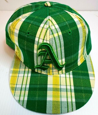 Leader Sports Flat Brim Green Yellow Plaid Ball Cap Size M