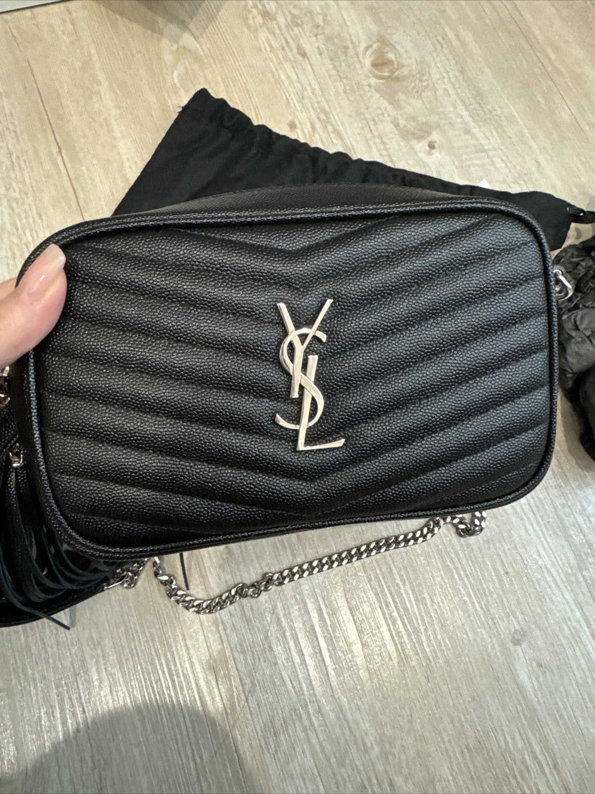 Saint Laurent YSL Mini Lou borsa fotocamera