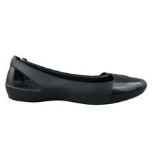 Crocs Women's Size 7 Sienna Shiny Matte Black Closed Toe Slip On Ballet Flats