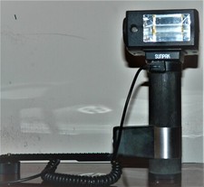 VINTAGE CAMERA LIGHT BY SUNPAK-GREAT CONDITION-SOLD AS IS