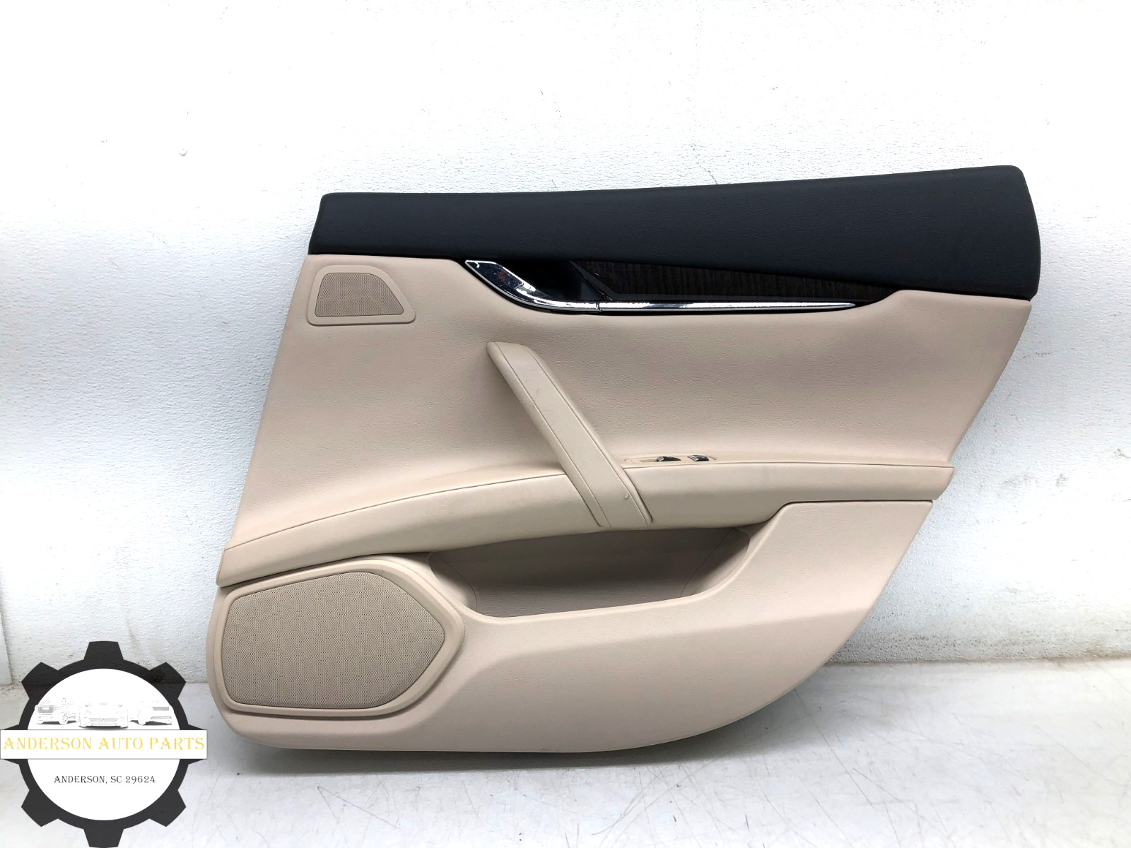 2014-2020 MASERATI QUATTROPORTE RIGHT PASS REAR INTERIOR DOOR PANEL OEM #NOTE