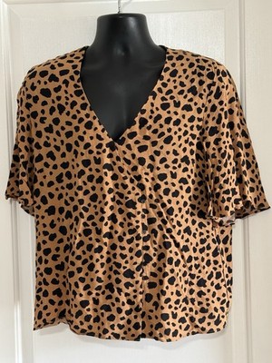Warehouse UK Leopard Animal Print Button Side Women s US Sz 14 Top