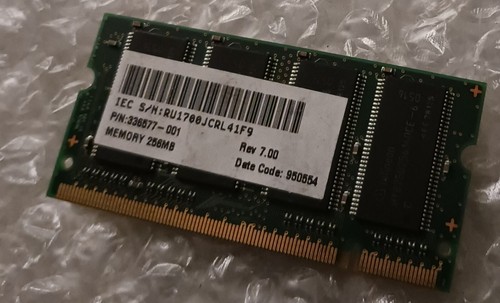 INFINEON HYS64D32020HDL-6-C 256MB DDR333 CL2.5 200pin Laptop Sodimm Memory - Picture 2 of 2