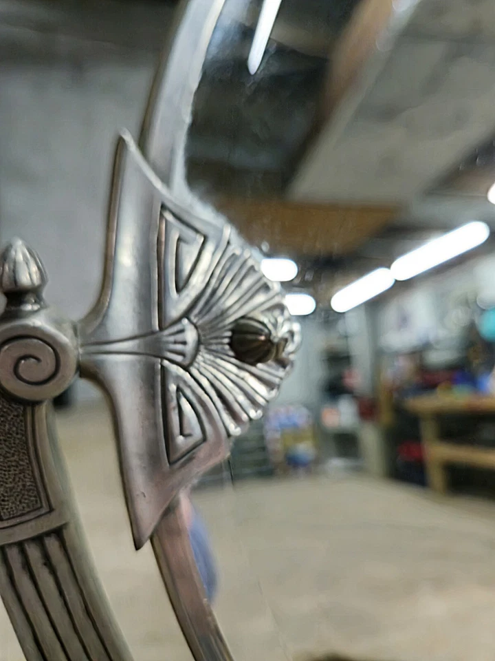 Espejo tocador de mesa alemán Jugenstil Grand plateado alrededor de 1900 Foto 3 de 4