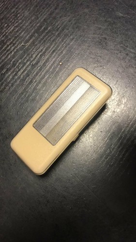 BMW X5 E53 3.0 i Innenraumbeleuchtung 140930 3.0 Benzin 170kw 2004 11221068