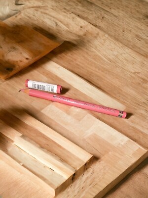 Essence Lipliner Soft & PRECISE Lippenkonturenstift Farbe 02 Happy Rose Nude