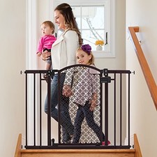Summer Infant Modern Home Decorative Walk Thru Gate