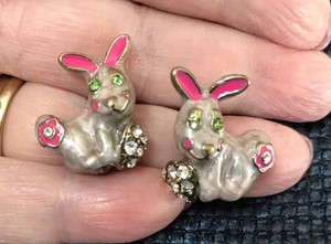 easter bunny earrings