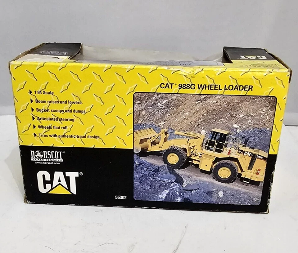 VINTAGE TOY CATERPILLAR CAT 988G WHEEL LOADER NORSCOT DIECAST 1:64 WHEEL TRACTOR - Image 4 of 4