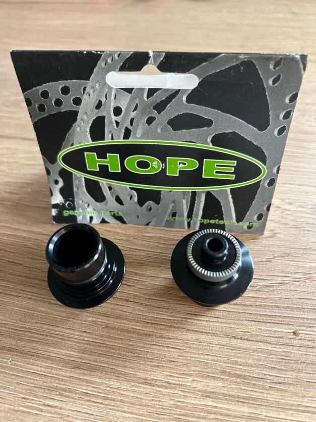 Retro Parts NIB Hope Front Hub &Caps a QR 9mm x 100mm For Pro 2