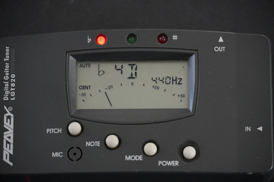 SINTONIZADOR DE GUITARRA DIGITAL PEAVEY * FUNCIONA Foto 2 de 3