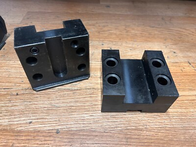NEW PAIR OF MORI SEIKI TOOL HOLDER SL 10