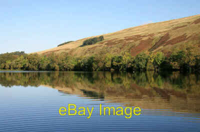 Foto 6x4 Die südöstliche Ecke von Glenbuck Loch Glenbuck \/NS7429 Der Loch um 2008