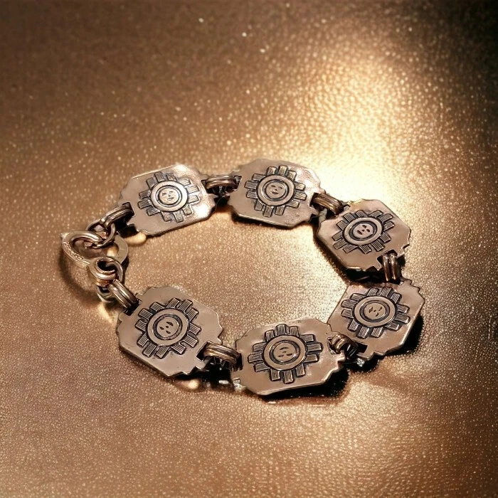 Vintage Marked Copper Link Bracelet Sun Face Healing Southwestern