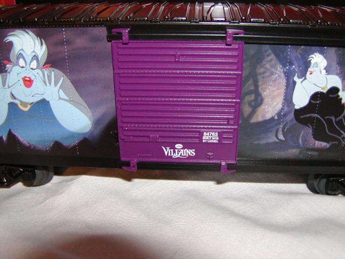 Lionel 6-84763 Disney Railroad Villains Ursula Hi-Cube Box Car O 027 New Sealed - Picture 9 of 12