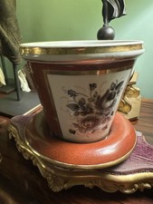 Vaso In Porcellana Dipinta A Mano Con Sottovaso Fine 800 Primi 900