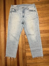 Gap Girlfriend Midrise Jeans Women s Size 14 32 Light Wash