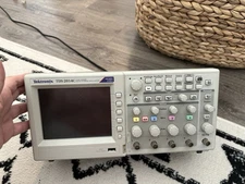 Tektronix TDS2014C Digital Storage Oscilloscope