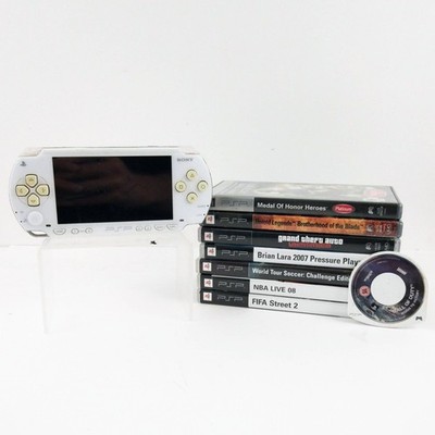 Original PSP 1000 Original weiß mit 8x Spielen funktionstüchtig