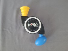 Hasbro Bop It! B0639000 Handheld Electronic Game for sale online