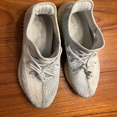 Size 11 - adidas Yeezy Boost 350 V2 Cloud White Non-Reflective