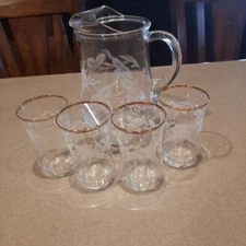 BARTLETT COLLINS  FROSTED FRUIT JUICE  PITCHER W/4 JUICE GLASSES GOLD TRIM c1960