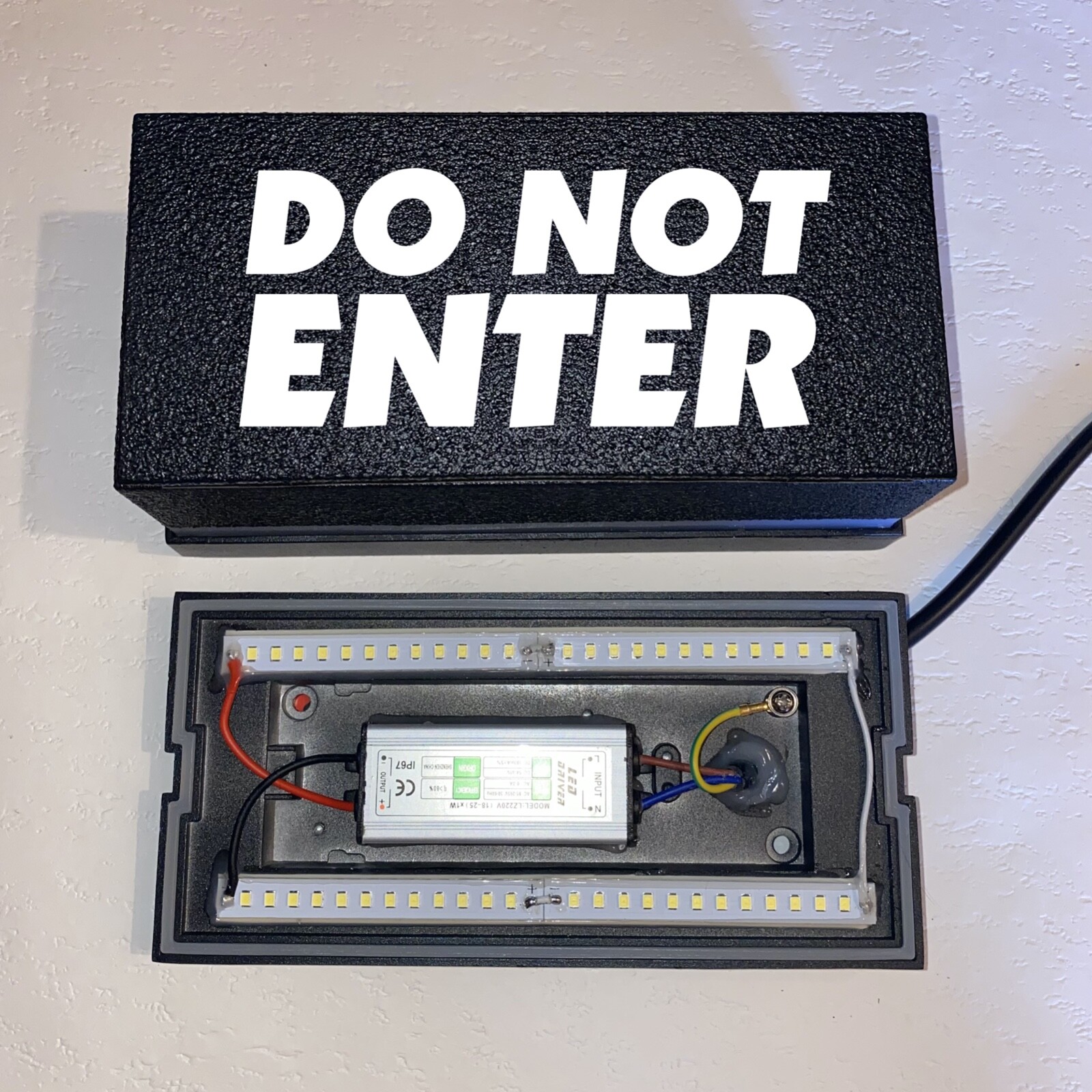Wallsconce Do Not Enter déco lumineuse LED pour chambre ado et studio gaming - 3