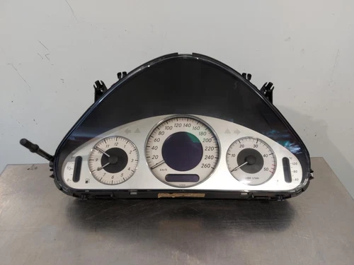 A2115403547 Cuadro Instrumentos para MERCEDES-BENZ CLASE E (BM 211) BERLI 107535 - Imagen 1 de 6