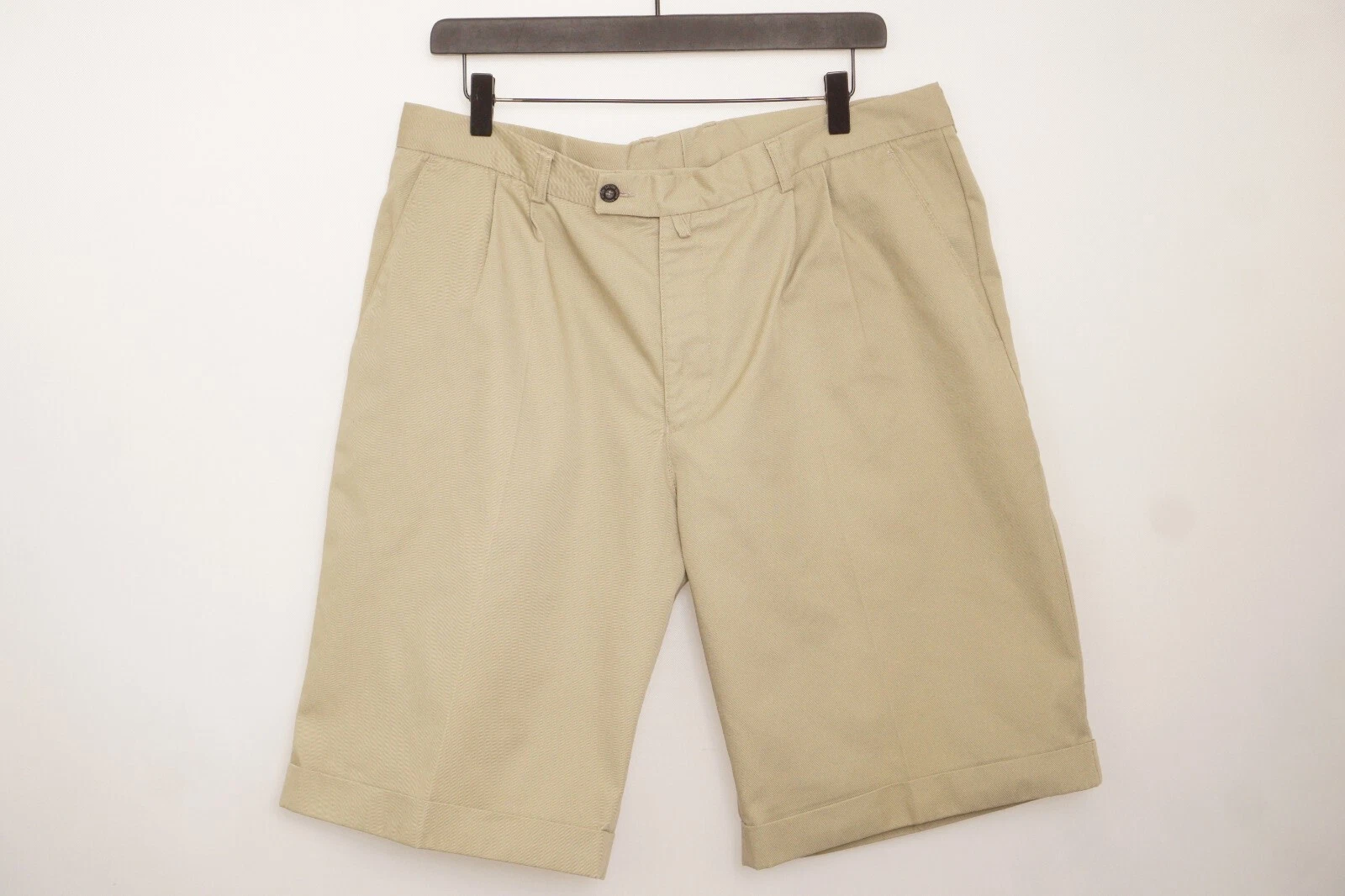 Men Galvin Green Shorts Beige Classic Summer Casual Size C54 W35 XME122