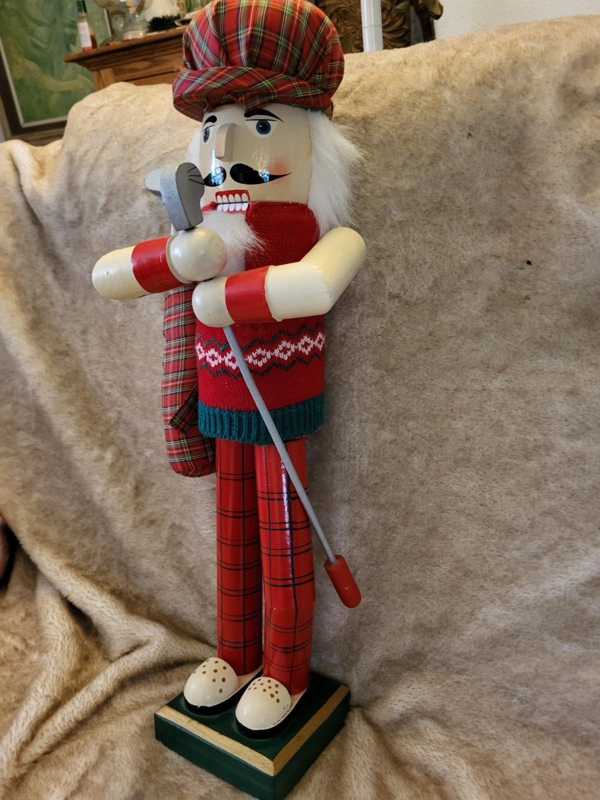 Vintage golfer nut cracker