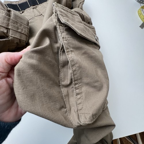 Berne Echo Zero Six Concealed Carry Cargo Pant Size 48x30 Pants - Picture 16 of 17