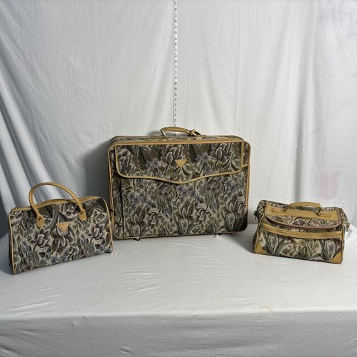 American Tourist Floral Luggage Set - French West Indies - 3 Piece