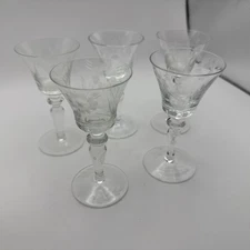 Vintage Set of 5 Etched Crystal Cordial/Sherry/Aperitif Glasses 4.25" Tall