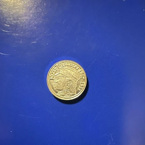 1 Gram Bullion Bank Gryphon .999 silver round. #2631