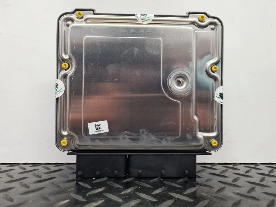 BMW 118D F21 2017 2.0D DME ECU KIT B47D20U0 8596362 - Image 2 of 4